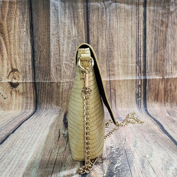 Cato Beige/Tan Textured Faux Leather Purse Gold Hardware Chain Strap 21" Drop - Picture 4 of 14